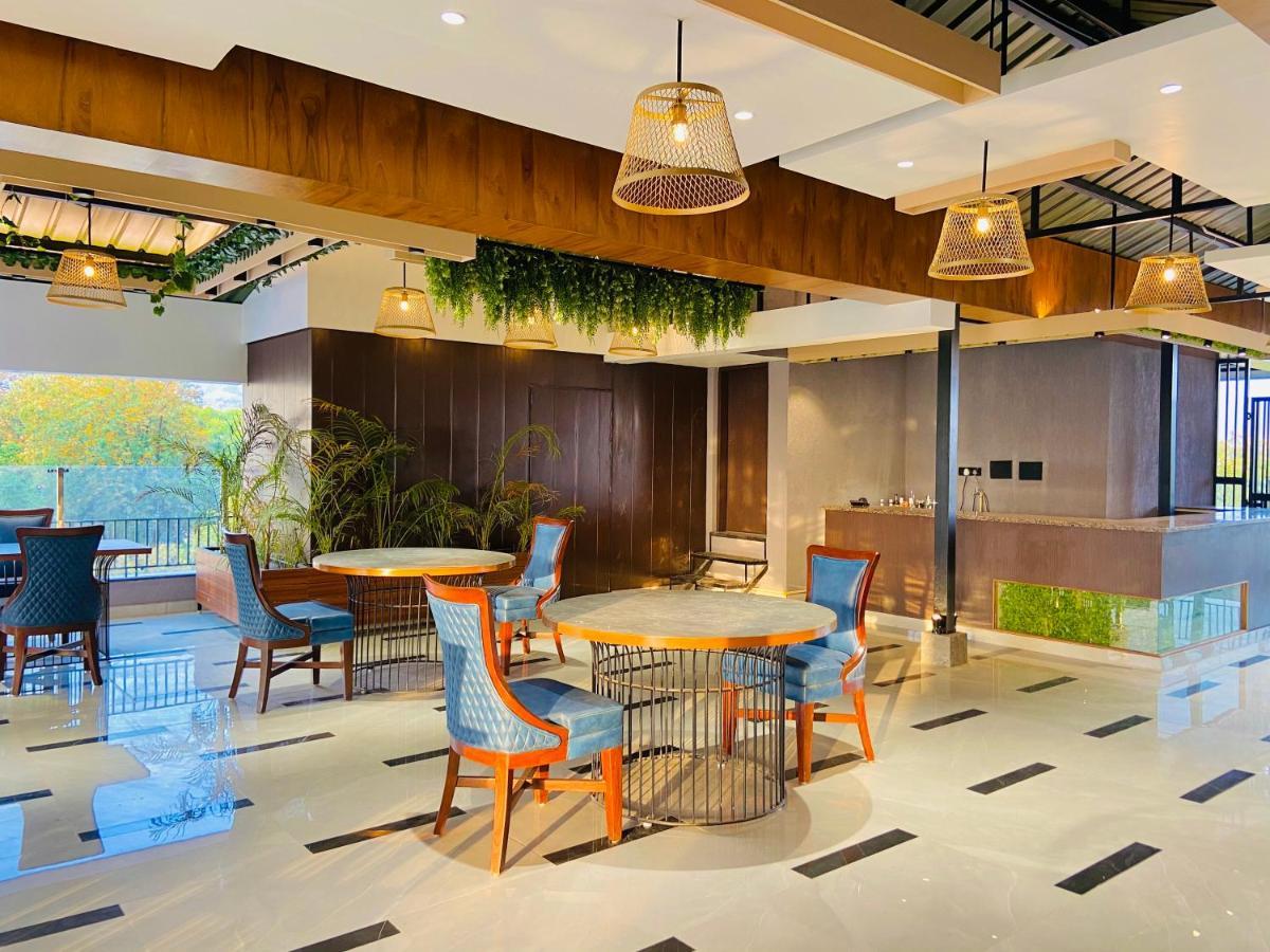 Aura Rooms Dehradun Zewnętrze zdjęcie