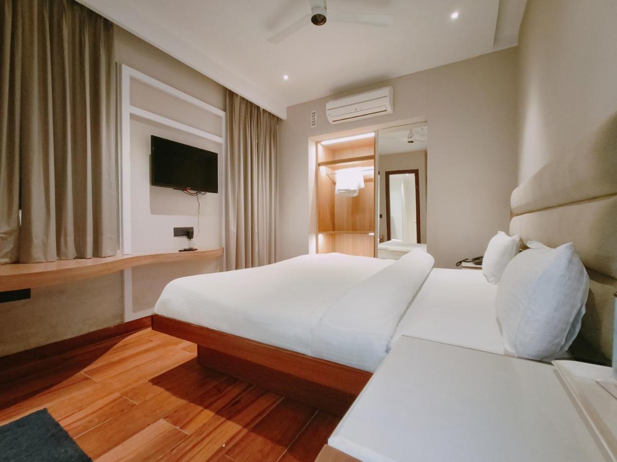 Aura Rooms Dehradun Zewnętrze zdjęcie