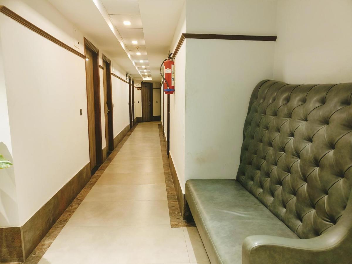 Aura Rooms Dehradun Zewnętrze zdjęcie